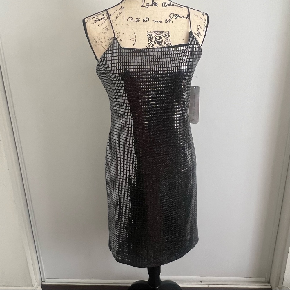 Almost Famous Large MIDI metallic dress